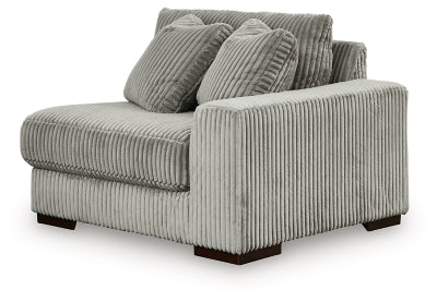 Lindyn Sectional with Chaise