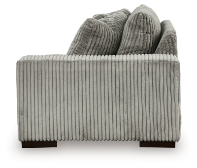 Lindyn Sectional with Chaise