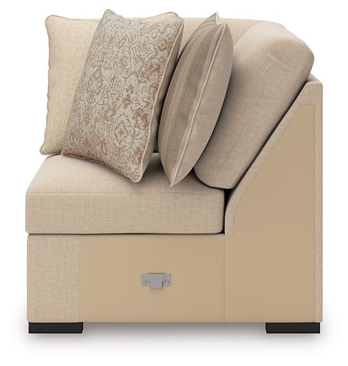 LadyMae Sectional with Chaise - Furniture World SW (WA)