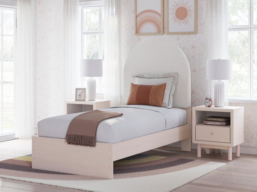 Wistenpine Upholstered Bed - Furniture World SW (WA)
