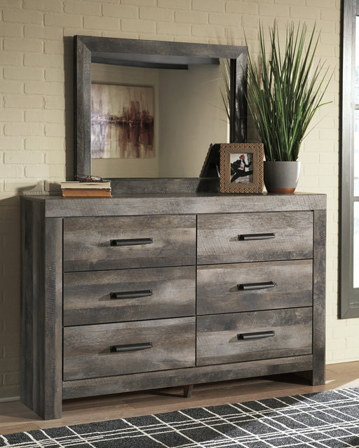 Wynnlow Dresser and Mirror - Furniture World SW (WA)