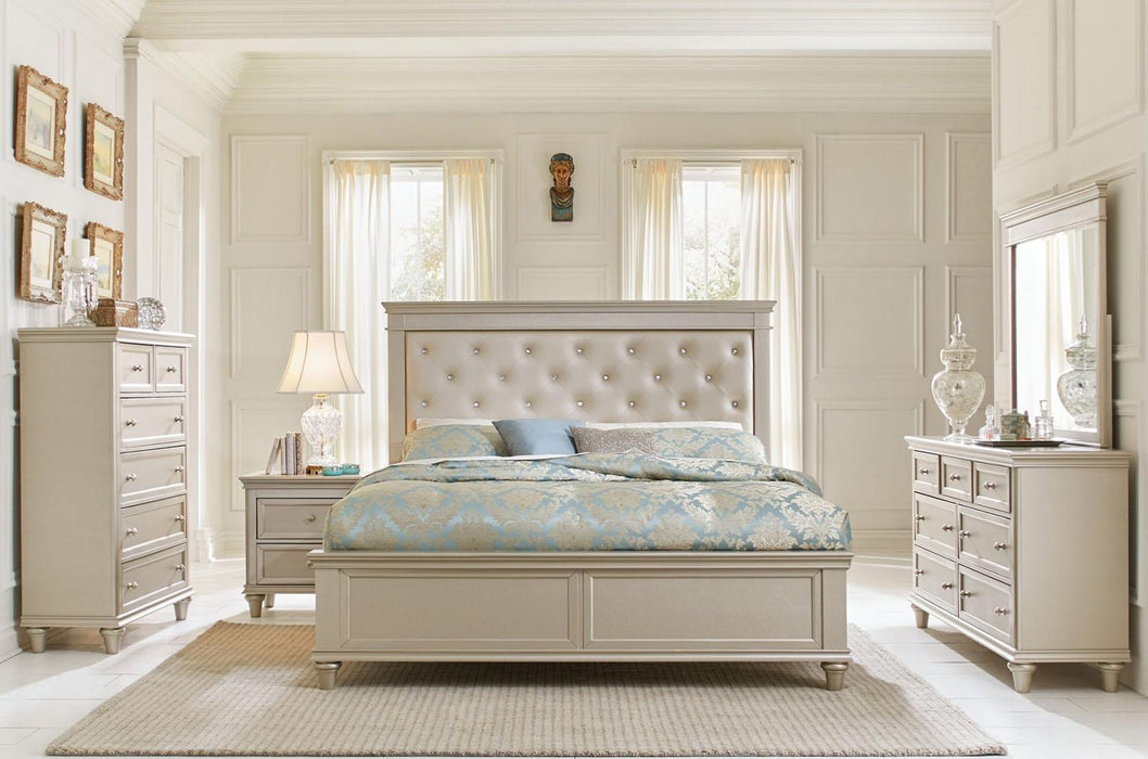 Celandine King Panel Bed in Pearl/Silver 1928K-1EK*