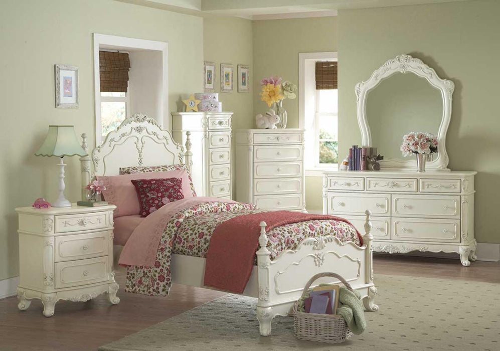 Cinderella Queen Poster Bed in Antique White 1386NW-1 - Furniture World SW (WA)