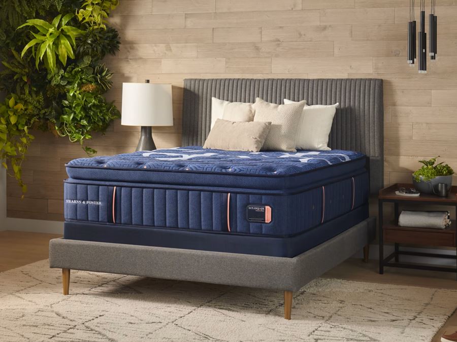 Stearns & Foster Lux Estate® 16" Euro Pillow Top Mattress - Firm - Furniture World SW (WA)